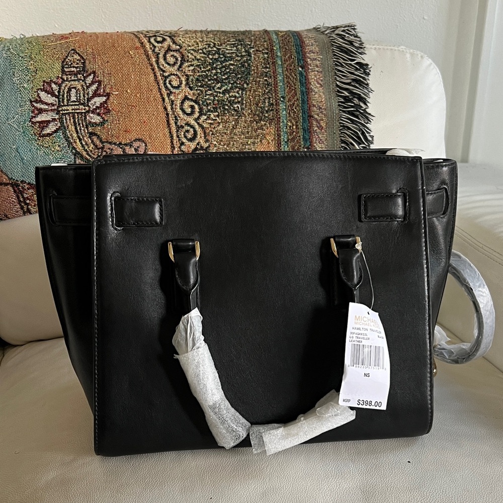 Michael Kors Hamilton Large Black Leather Handbag - Picture 3 of 5